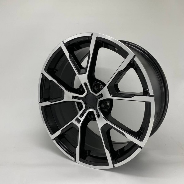 FR Design 5601 8,0x19 5x120 D72,6 ET34 (BMF)