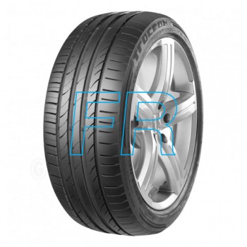 Tracmax X PRIVILO TX-3 235/45R18 98W